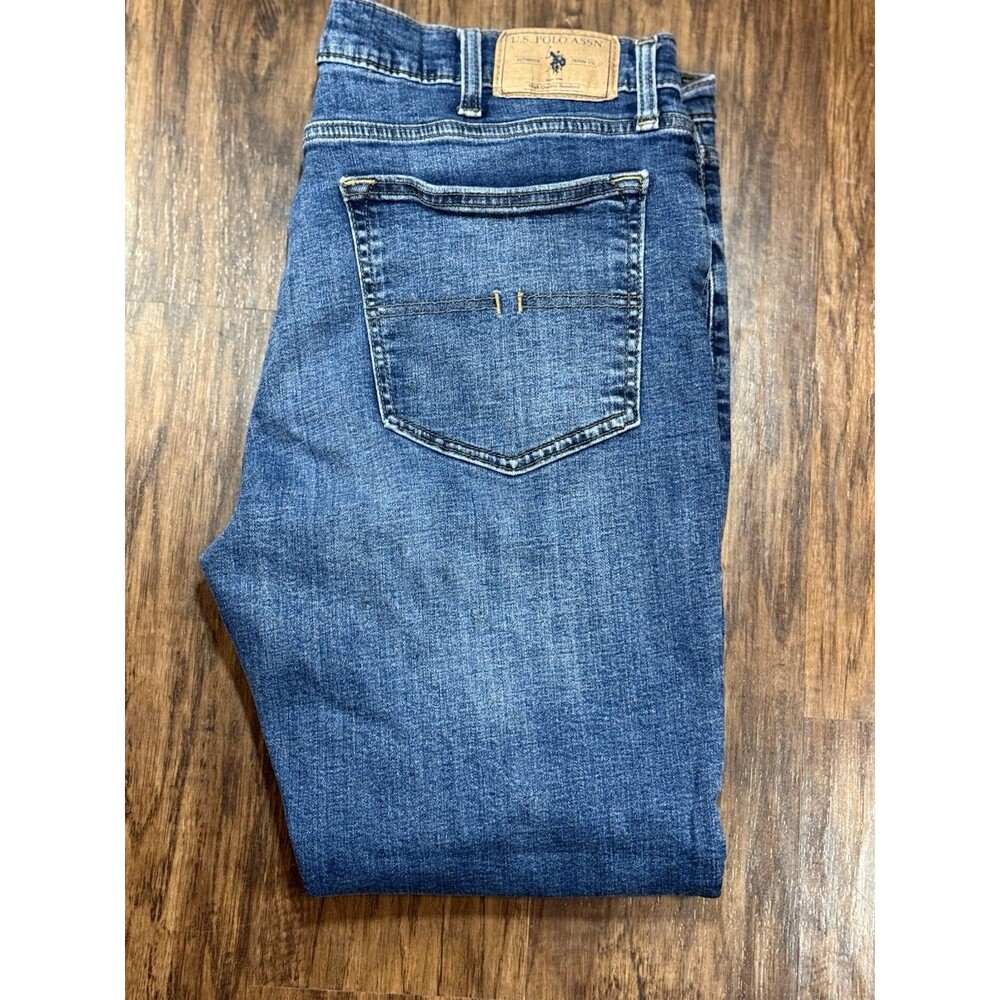 U.S. Polo Assn. Men’s Jeans 38 X 30 Stretch Straight Denim
